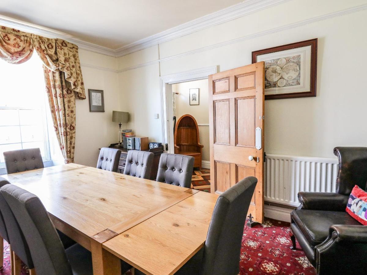 Dewi Villa Aberaeron Luaran gambar